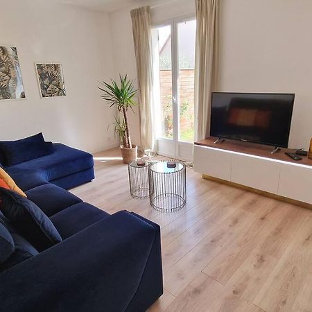 Les Glazons *T4* Olivet + Parking Apartment Exterior foto